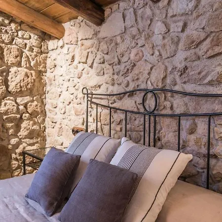 La Baumeta Holiday home *